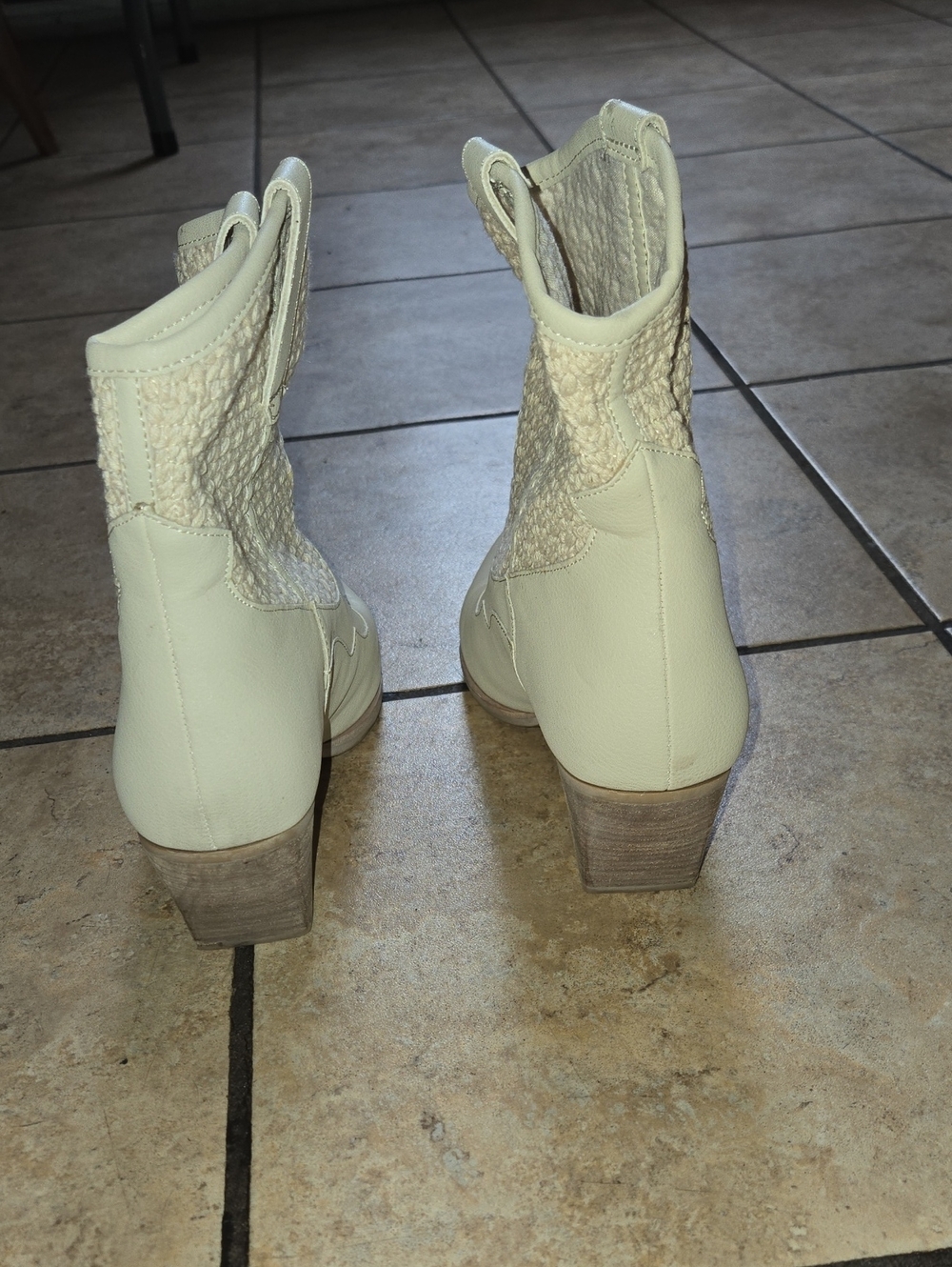 Dolce Vita Leather Pointed Western Ankle Boots - Picture 4 of 8